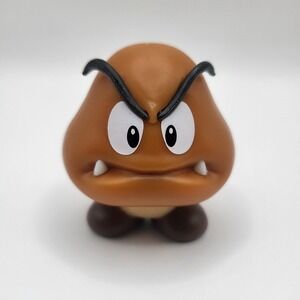 Super Mario Goomba Figure‎ 1.5" Mini Toy Jakks Pacific Nintendo Loose